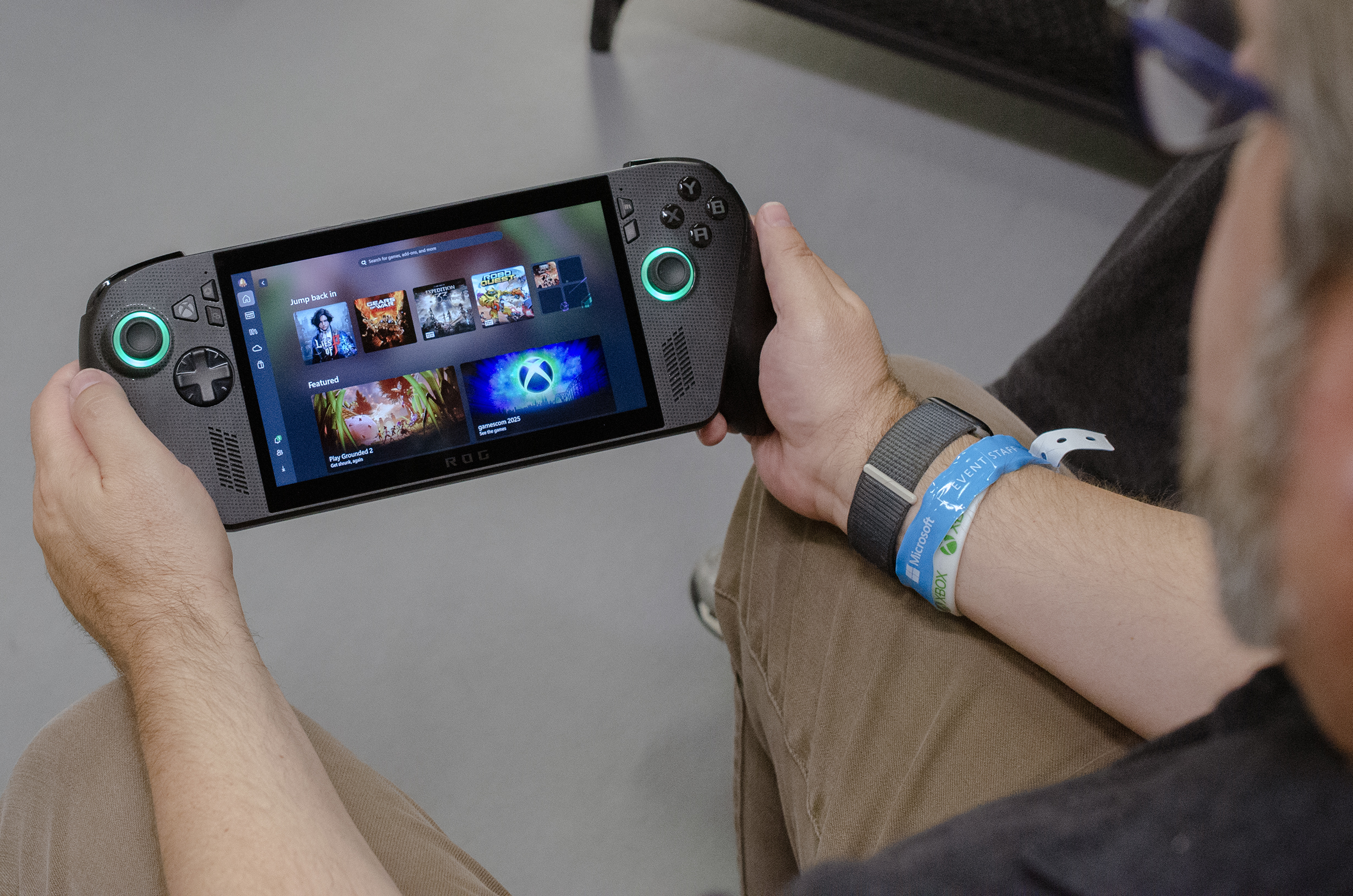 Microsoft and Asus Launch Xbox Ally Handhelds on October 16